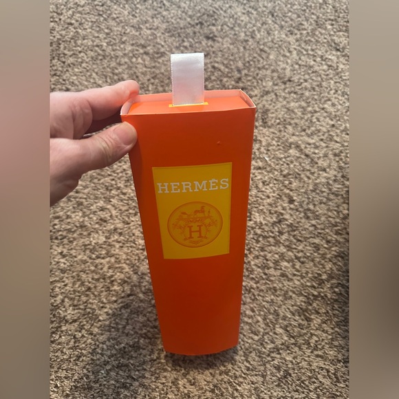 Hermes Men's Socks in Orange, Black, and Brown - Picture 3 of 6